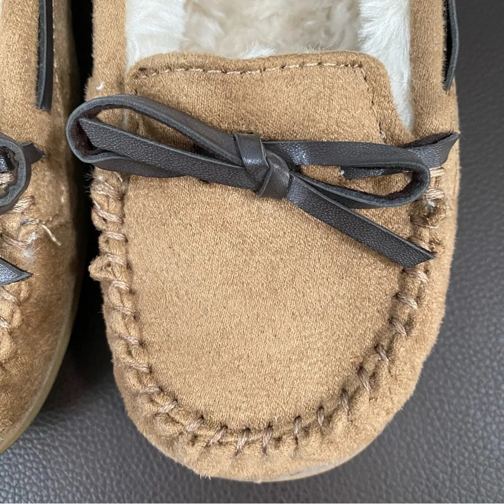 Payless Airwalk Flurry Slip On Moccasin Flat Little Kids Girl's Shoe Size 1.5